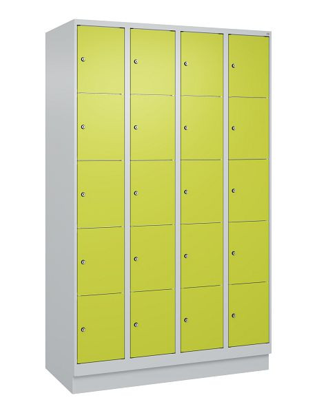 C+P Schließfachschrank Classic PLUS, Sockel, 4 Abteile mit je 5 Fächern, 1950x1200x500mm, 7035/0024, 080020-405 S10004