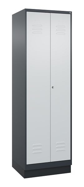 C+P Umkleidespind Classic PLUS SW, Sockel, 2 Abteile, 1950x600x500mm, 7016/7035, Zylinderschloss, 080022-20 S10028