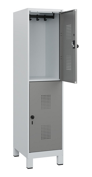C+P Doppelstöckiger Spind Evolo PLUS, Füße, 2 Fächer, 1630x400x500mm, 7035/0004, Drehriegel, 0493105-12 S10014