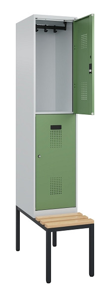 C+P Doppelstock-Spind Evolo PLUS, Bank, 2 Fächer, 2120x400x815mm, 7035/6011, Zylinderschloss, Sitzfläche Buche-Hartholz, Sitzbank, 0493507-12 S10037