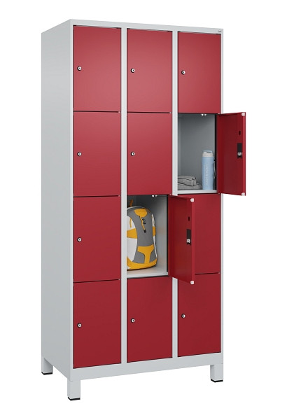 C+P Schließfachschrank Evolo PLUS, mit Füßen, 12 Fächer, 1950x900x500mm, 7035/3, Frontfarbe RAL 3003 Rubinrot, 049010-304 S10004