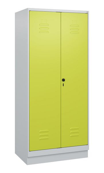 C+P Umkleidespind Classic PLUS, Doppel-Spind, Sockel, 2 Abteile, 1800x800x500mm, 7035/0024, Drehriegel, 0800227-22P S10010