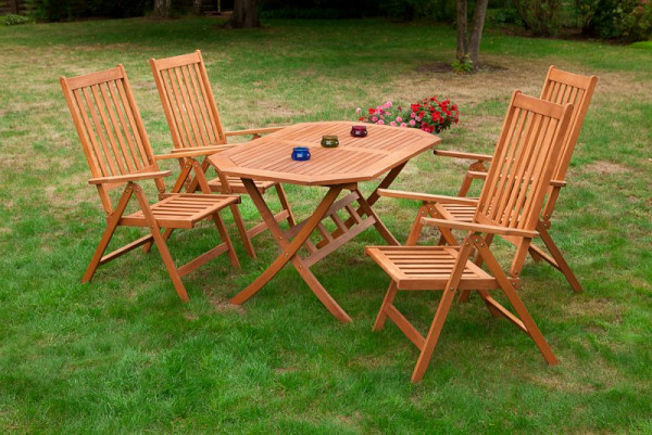 Merxx Vitoria Set 5-teilig, 4 Vitoria Klappsessel, 5-fach verstellbar, 1 Klapptisch 135x 85 cm, FSC Eukalyptusholz, 50068-011