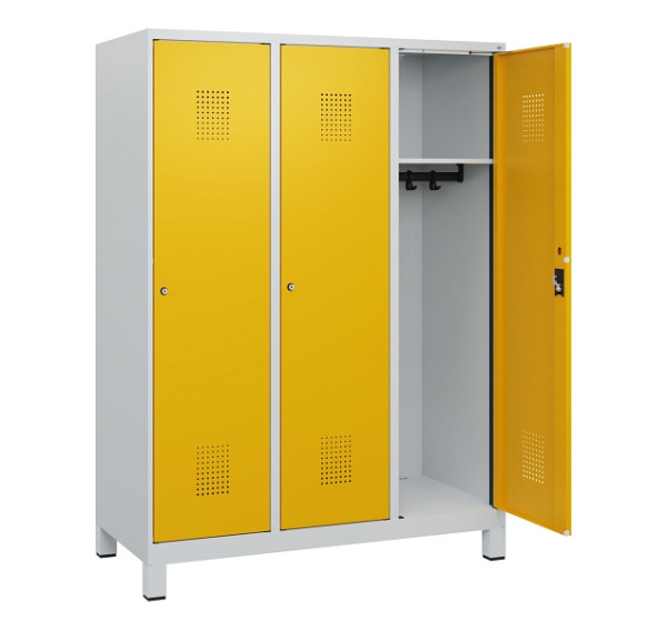 C+P Spind Evolo PLUS, Füße, 3 Abteile, 1630x1200x500mm, 7035/1004, Zylinderschloss, 0490105-32 S10019