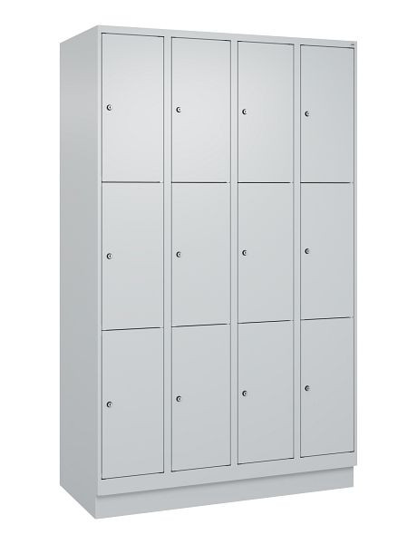 C+P Schließfachschrank Classic PLUS, Sockel, 4 Abteile mit je 3 Fächern, 1950x1200x500mm, 7035/7035, 080020-403 S10009