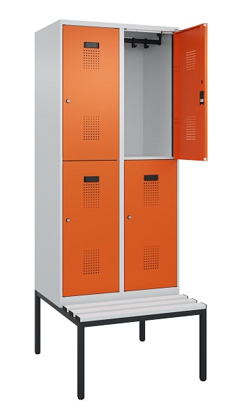 C+P Doppelstock-Spind Evolo PLUS, Bank, 4 Fächer, 2120x800x815mm, 7035/2004, Zylinderschloss, Sitzfläche Kunststoff, Sitzbank, 0493507-22 S10110