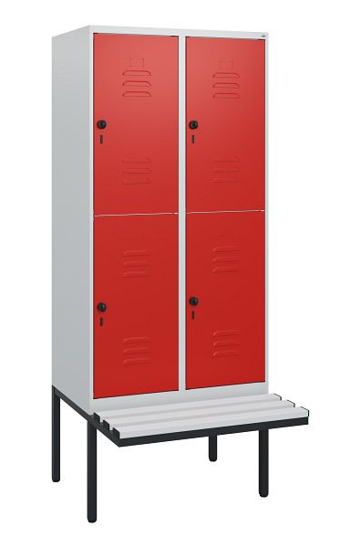 C+P Doppelstöckiger Spind Classic PLUS, 2 Abteile, 1950x800x815mm, 7035/3020, Drehriegel, mit Untergestell und schwebender Sitzfläche, 0803405-22 S10062