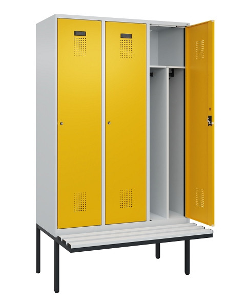 C+P Spind Evolo PLUS, 3 Abteile, 2120x1200x815mm, 7035/1004, Haken 4, Zylinderschloss, Sitzfläche Kunststoff, Trennwand, 0490407-32F S10081