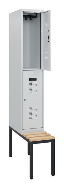C+P Doppelstöckiger Spind Evolo PLUS, Bank, 2 Fächer, 1950x300x815mm, 7035/7035, Zylinderschloss, Sitzfläche Buche-Hartholz, Sitzbank, 0493505-10 S10040