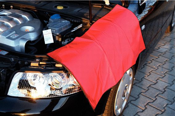 KS Tools Fahrzeugschoner mit Antirutschmatte, 900x500mm, 500.8055