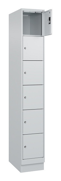 C+P Schließfachschrank Evolo PLUS, mit Sockel, 6 Fächer, 1950x300x500mm, 7035/70, Frontfarbe RAL 7035 Lichtgrau, 049020-106 S10013