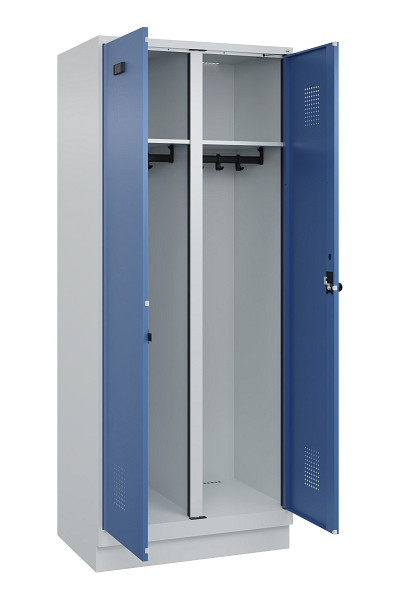 C+P Schwarz-Weiß-Spind Evolo PLUS, mit Sockel, 2 Abteile, 1950x800x500mm, 7035/5, Frontfarbe RAL 5023 Fernblau, Drehriegel, 049022-22 S10008