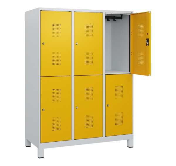 C+P Doppelstöckiger Spind Evolo PLUS, Füße, 6 Fächer, 1630x1200x500mm, 7035/1004, Zylinderschloss, 0493105-32 S10018