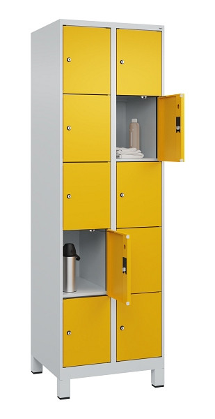C+P Schließfachschrank Evolo PLUS, mit Füßen, 10 Fächer, 1950x600x500mm, 7035/1, Frontfarbe RAL 1004 Goldgelb, 049010-205 S10000