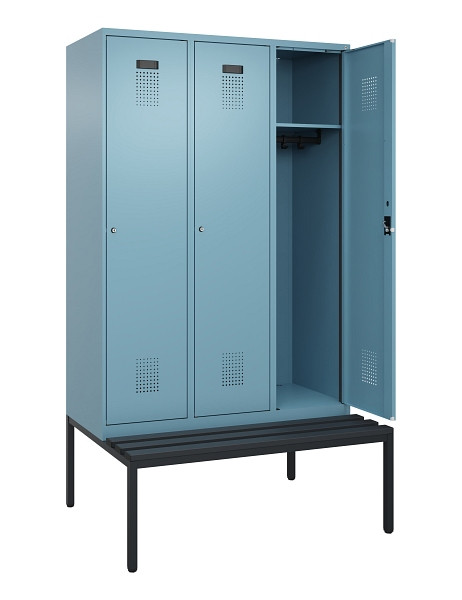 C+P Spind Evolo PLUS, 3 Abteile, 2120x1200x815mm, 0010/0010, Haken 4, Zylinderschloss, Sitzfläche Kunststoff, Sitzbank, 0490507-32 S10102