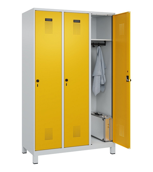 C+P Spind Evolo PLUS, mit Füßen, 3 Abteile, 1950x1200x500mm, 7035/1004, Verschluss Drehriegel, Ablageböden 3, 049010-32 S10000