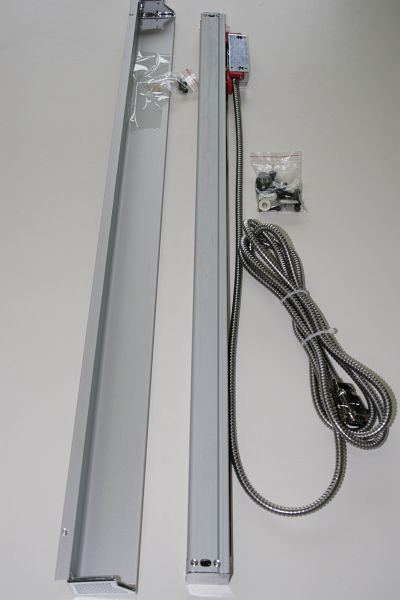 ELMAG Glasmeßstab Modell KA 300/670 für digitale Positionsanzeige SINOIP53 Verfahrweg 670mm, Einbaulänge 776mm, 88812
