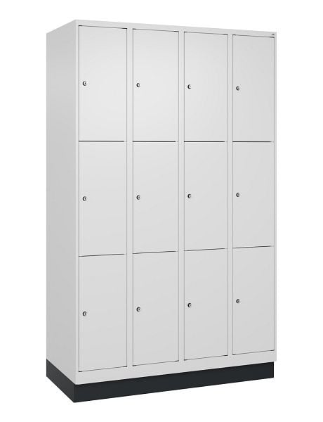 C+P Schließfachschrank Classic PLUS, Sockel, 4 Abteile mit je 3 Fächern, 1950x1200x500mm, 9016/9016, 080020-403 S10017