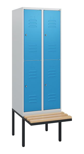 C+P Doppelstöckiger Spind Classic PLUS, 2 Abteile, 1950x600x815mm, 7035/5012, Zylinderschlösser, Buche-Sitzleisten, Sitzfläche, 0803405-20 S10034