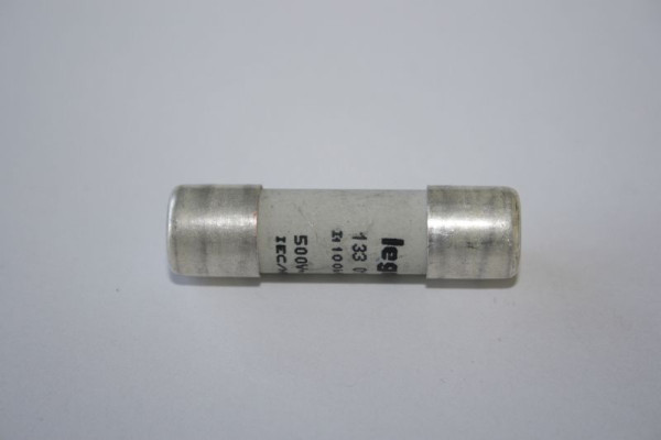ELMAG Sicherung 'KERAMIK', 10x38 mm, 16 Ampere für alle MKS-Sägen 'CE' und Lade-Startgeräte CYBER 1000, 9708365