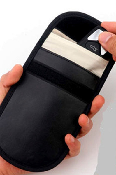 Eichner RFID-Schlüsseltasche, Maße geschlossen; 10 x 10 cm (H x B), Maße geöffnet: 15,5 x 10 cm (H x B), 9201-00055