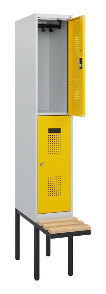 C+P Doppelstock-Spind Evolo PLUS, Bank, 2 Fächer, 1950x300x815mm, 7035/1023, Zylinderschloss, Sitzfläche Buche-Hartholz, 0493405-10 S10020