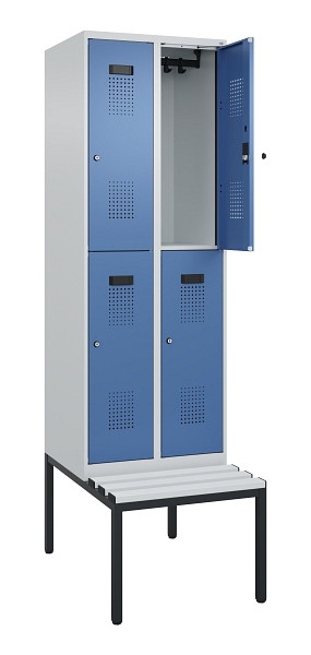 C+P Doppelstock-Spind Evolo PLUS, Bank, 4 Fächer, 2120x600x815mm, 7035/5023, Zylinderschloss, Sitzfläche Kunststoff, Sitzbank, 0493507-20 S10116