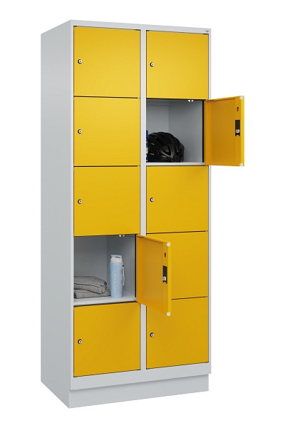 C+P Schließfachschrank Evolo PLUS, mit Sockel, 10 Fächer, 1950x800x500mm, 7035/1, Frontfarbe RAL 1004 Goldgelb, 049020-225 S10000