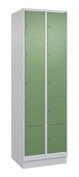 C+P Schließfachschrank Classic PLUS, Sockel, 2 Abteile mit je 5 Fächern, 1950x600x500mm, 7035/6011, 080020-205 S10006