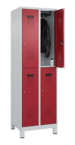 C+P Doppelstöckiger Spind Evolo PLUS, mit Füßen, 4 Fächer, 1950x600x500mm, 7035, Frontfarbe RAL 3003 Rubinrot, Zylinderschloss, 049310-20 S10031