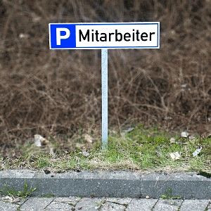 Moedel Stahlspieß zum Einschlagen für Parkplatzreservierer, Stahl verzinkt, 750 mm Höhe, 56983