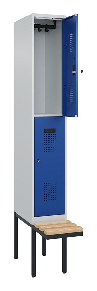 C+P Doppelstock-Spind Evolo PLUS, Bank, 2 Fächer, 2120x300x815mm, 7035/5010, Zylinderschloss, Sitzfläche Buche-Hartholz, 0493407-10 S10033