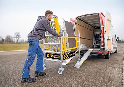 DENIOS Rollgerüst FlexxTower aus stabilem Aluminium-Rundrohr, Arbeitshöhe bis 6,10 m, 275799