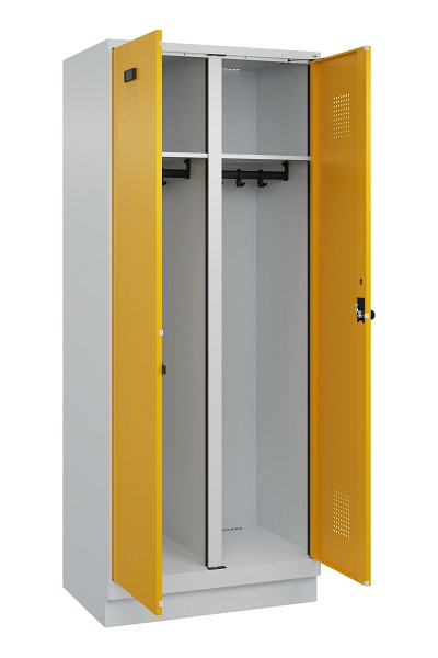 C+P Schwarz-Weiß-Spind Evolo PLUS, mit Sockel, 2 Abteile, 1950x800x500mm, 7035/1, Frontfarbe RAL 1004 Goldgelb, Drehriegel, 049022-22 S10000