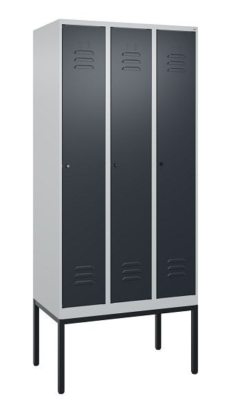C+P Umkleidespind Classic PLUS mit Mitteltrennwand, Gestell, 3 Abteile, 2120x900x500mm, 7035/7016, Zylinderschlösser, 0800307-30F S10023