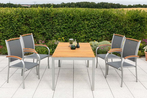 Merxx Siena Set 5-teilig, 4 Siena Stapelsessel, mit Akazienholzapplikationen, 1 Tisch 150 x 90 cm, Tischplatte aus Akazienholz, 50229-219