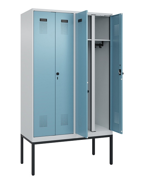 C+P Schwarz-Weiß-Spind Evolo PLUS, Gestell, 4 Abteile, 2120x1200x500mm, 7035/001, Drehriegel, 0490327-40 S10009