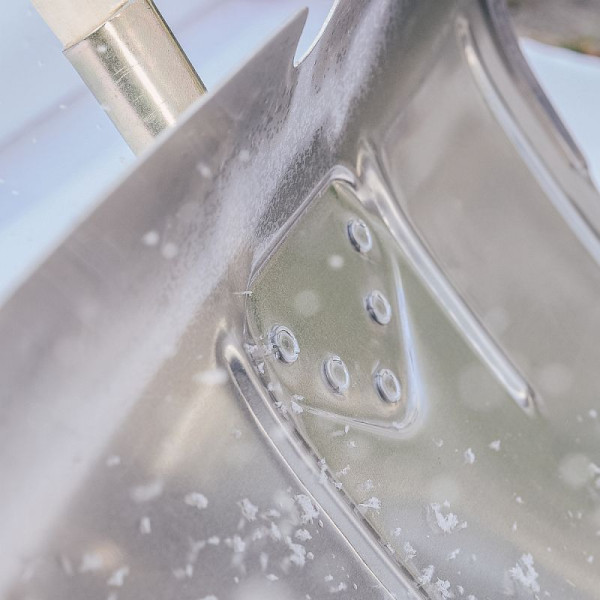 Stein HGS Schneeschieber aus Aluminium, gewölbte Form mit verzinkter Stahlkante, VE: 5 Stück, 41543.0001