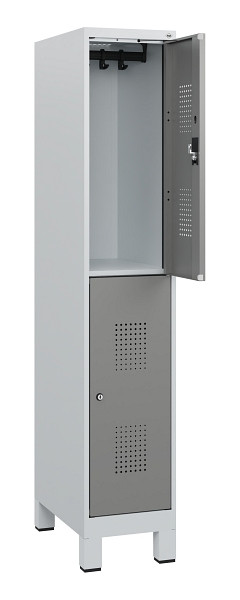 C+P Doppelstöckiger Spind Evolo PLUS, Füße, 2 Fächer, 1630x300x500mm, 7035/0004, Zylinderschloss, 0493105-10 S10041