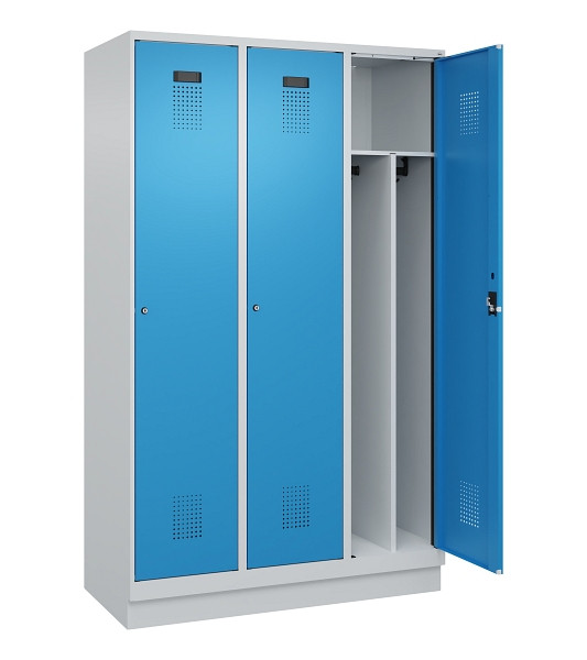 C+P Spind Evolo PLUS, mit Sockel, 3 Abteile, 1950x1200x500mm, 7035/5012, Verschluss Zylinderschloss, 049020-32F S10034