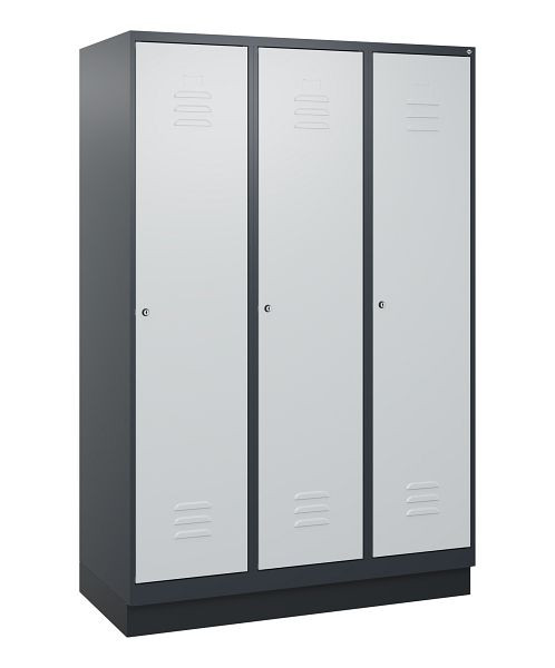 C+P Umkleidespind Classic PLUS mit Mitteltrennwand, Sockel, 3 Abteile, 1800x1200x500mm, 7016/7035, Zylinderschlösser, 0800207-32F S10028