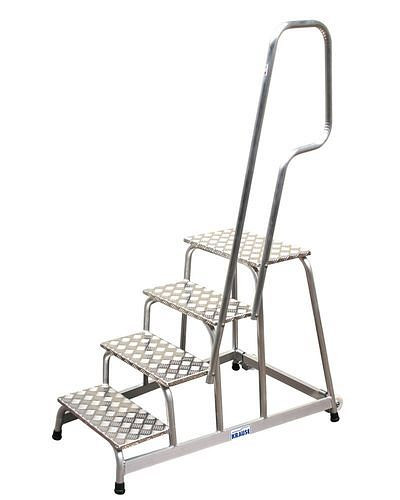 DENIOS Montage-Tritt aus Aluminium, mit Handlauf und Fahrrollen, 4 Stufen, 156-824