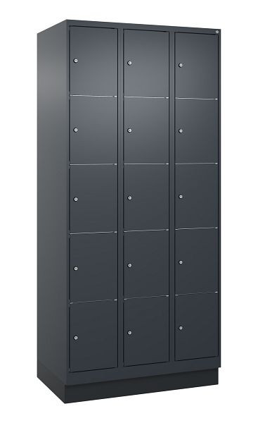 C+P Schließfachschrank Classic PLUS, Sockel, 3 Abteile mit je 5 Fächern, 1950x900x500mm, 7016/7016, 080020-305 S10015