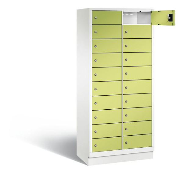 C+P Schließfachschrank Evolo, H1800xB810xT500mm, Farbe: Verkehrsweiß / Viridingrün, mit Steckdosenleiste, 48020-2210 S10180
