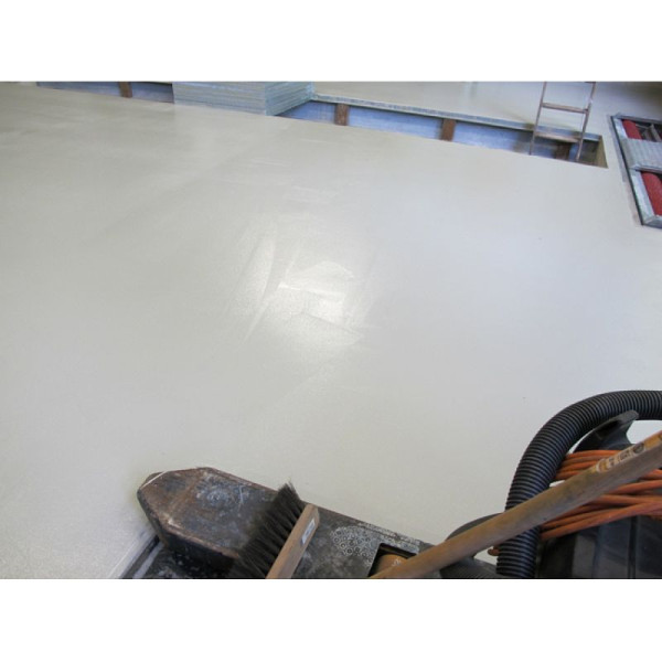 Stein HGS Epoxi Betonbeschichtung 'Surface standard rutschsicher', ziegelrot (RAL 3009), 37199