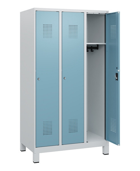C+P Spind Evolo PLUS, Füße, 3 Abteile, 1630x900x500mm, 7035/0010, Zylinderschloss, 0490105-30 S10035