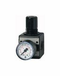 Riegler Druckregler mit durchgehender Druckversorgung, 100451