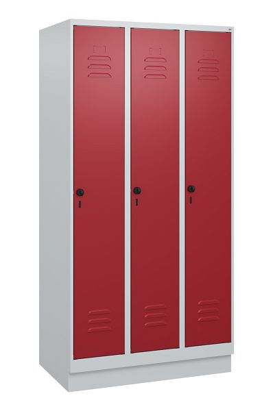 C+P Umkleidespind Classic PLUS mit Mitteltrennwand, Sockel, 3 Abteile, 1800x900x500mm, 7035/3003, Drehriegel, 0800207-30F S10001