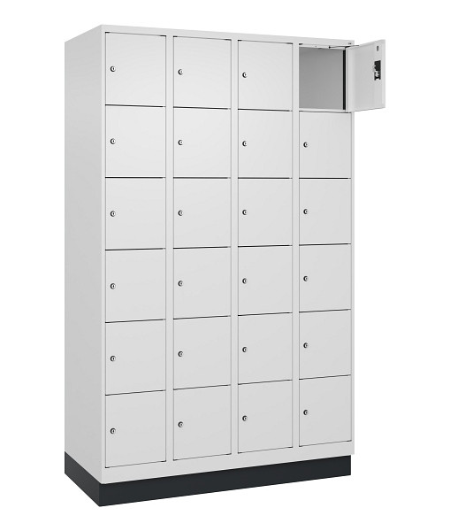 C+P Schließfachschrank Evolo PLUS, mit Sockel, 24 Fächer, 1950x1200x500mm, 9016/9016 Verkehrsweiß, 049020-406 S10020
