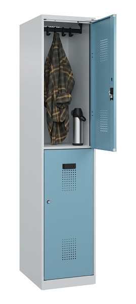 C+P Doppelstöckiger Spind Evolo PLUS, 2 Fächer, 1850x400x500mm, 7035/0010, Zylinderschloss, 049300-12 S10036